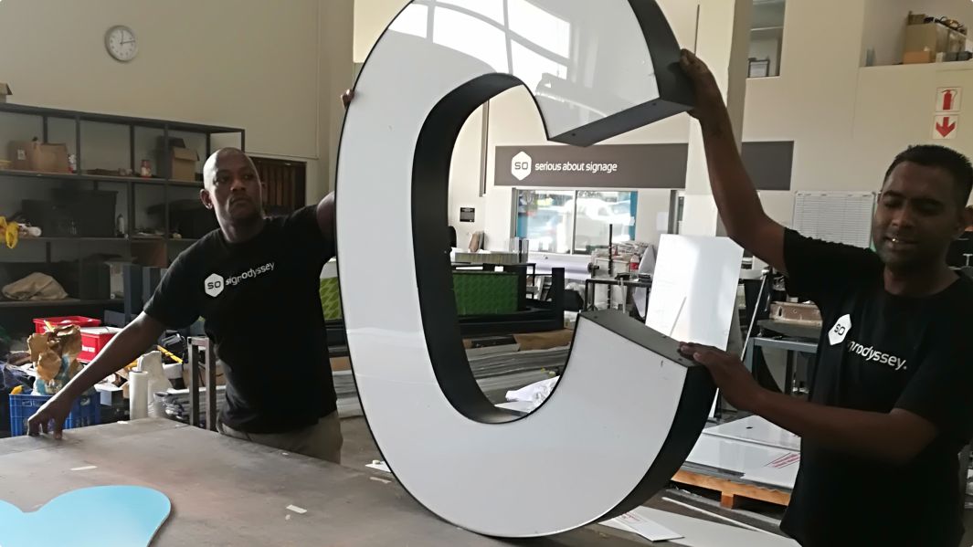 channel letter sign manufacturing